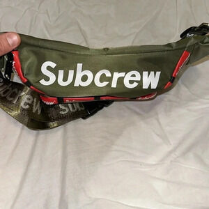 NWT Subcrew Fanny Pack Unisex Bag Green/Red Adjustable Brand New
